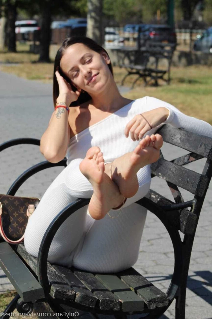 Alyafeets [ alyagoddess ] Onlyfans leaked photo 11072156 on Hotleaks.tv