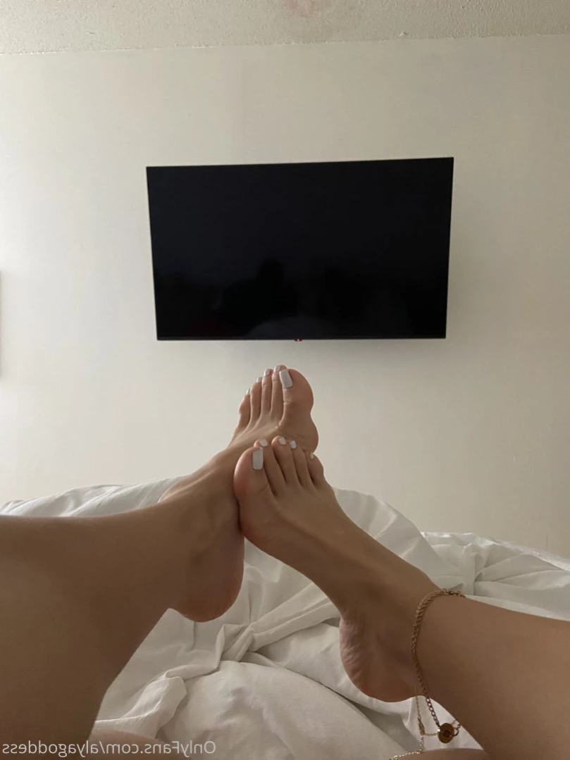 Alyafeets [ alyagoddess ] Onlyfans leaked photo 11607358 on Hotleaks.tv