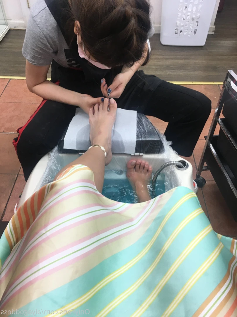 Alyafeets [ alyagoddess ] Onlyfans leaked photo 12168638 on Hotleaks.tv