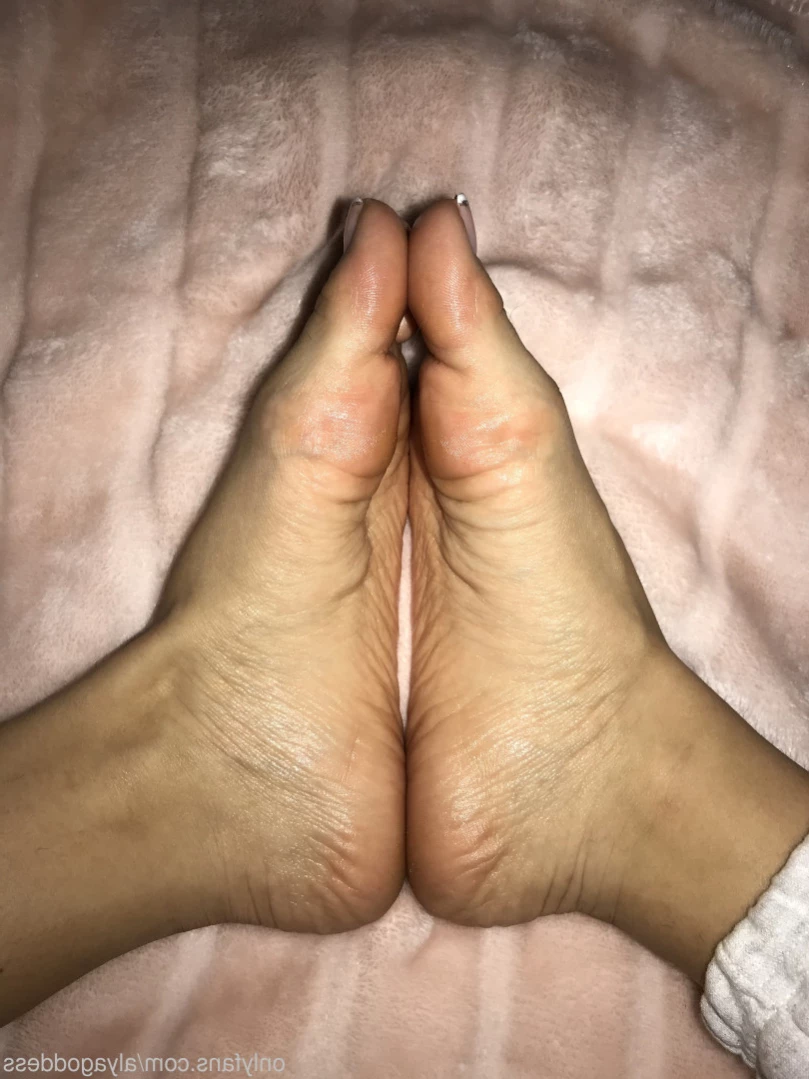 Alyafeets [ alyagoddess ] Onlyfans leaked photo 12171504 on Hotleaks.tv