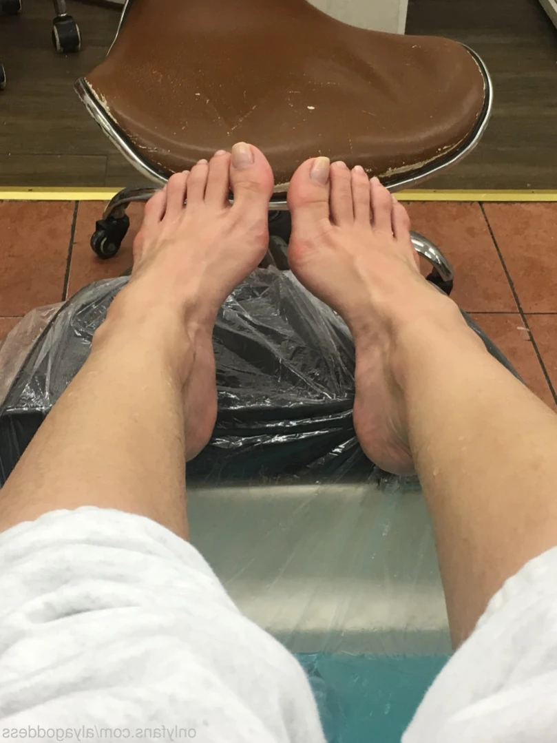 Alyafeets [ alyagoddess ] Onlyfans leaked photo 12476992 on Hotleaks.tv