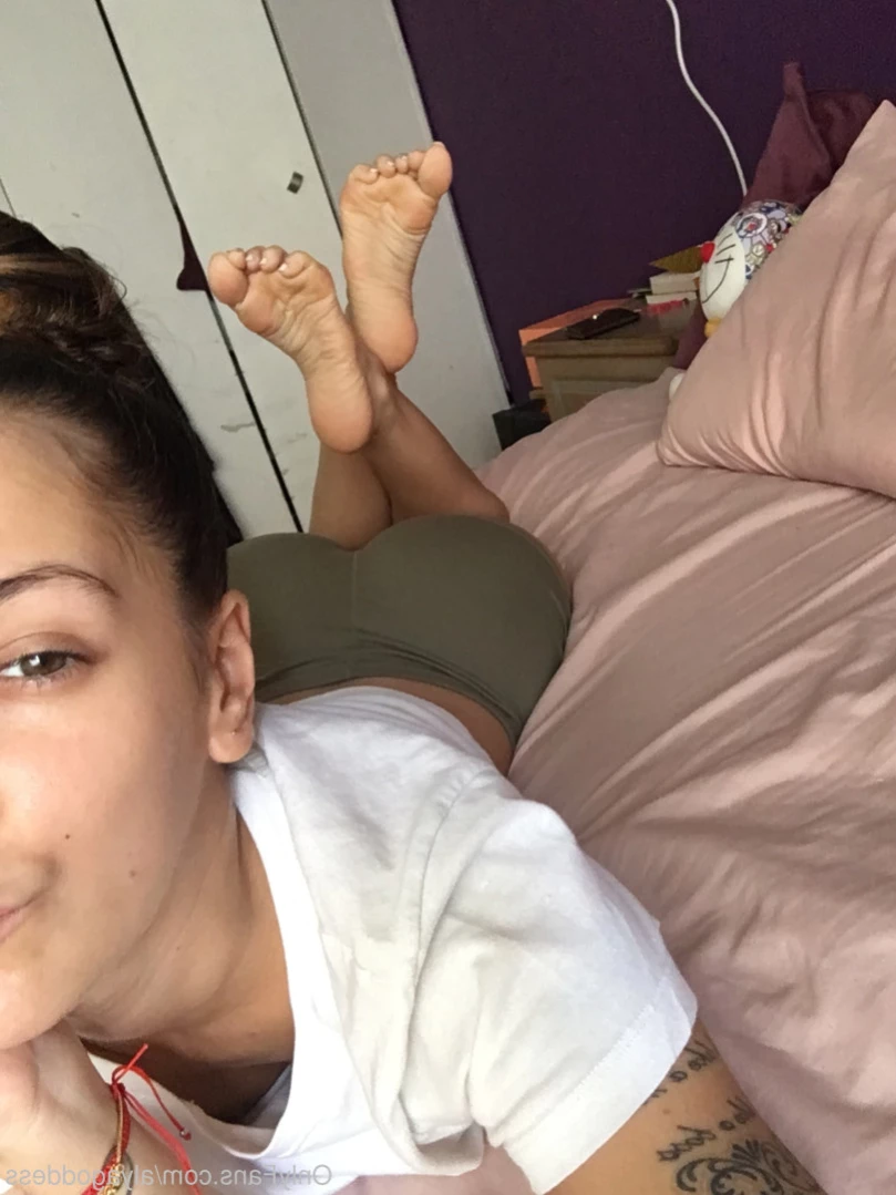 Alyafeets [ alyagoddess ] Onlyfans leaked photo 12850177 on Hotleaks.tv