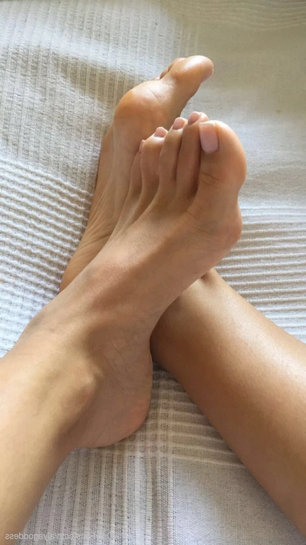 Alyafeets [ alyagoddess ] Onlyfans leaked photo 12850189 on Hotleaks.tv