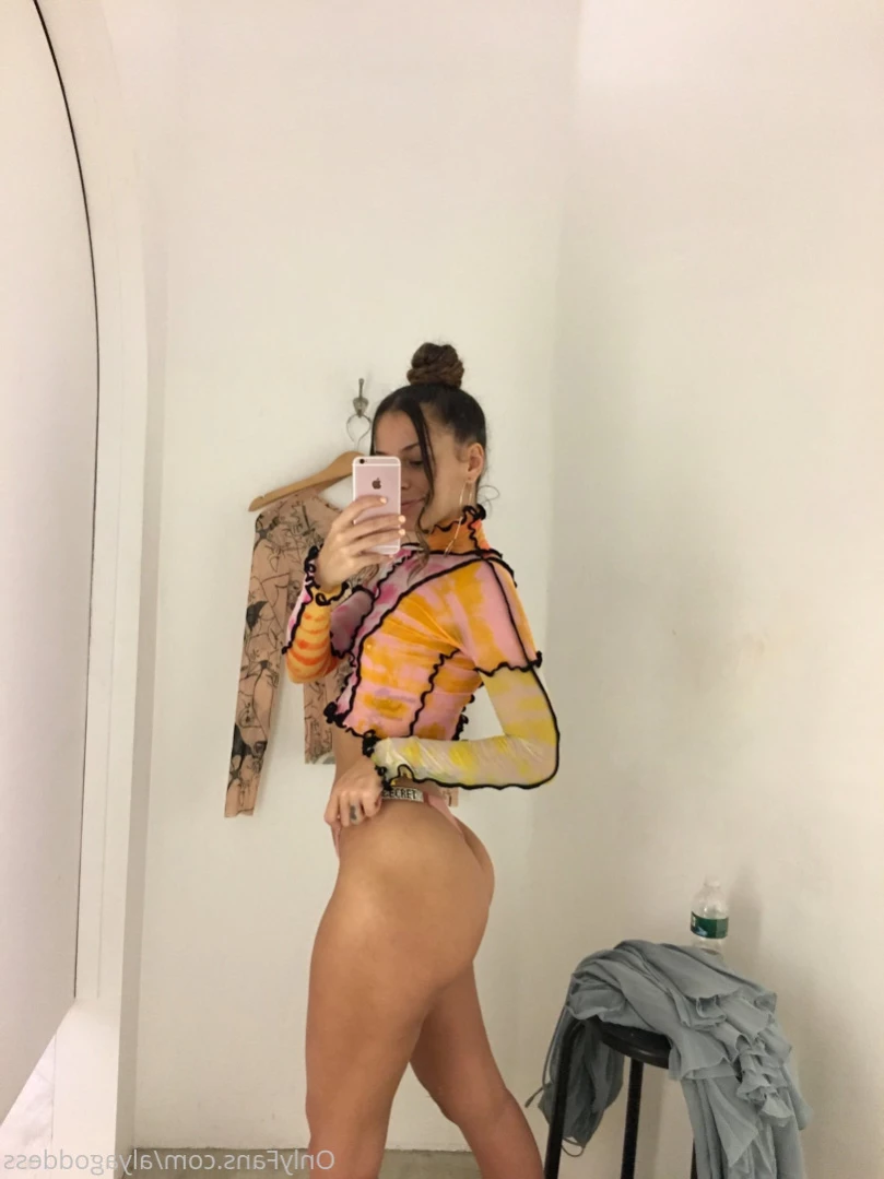 Alyafeets [ alyagoddess ] Onlyfans leaked photo 13019527 on Hotleaks.tv