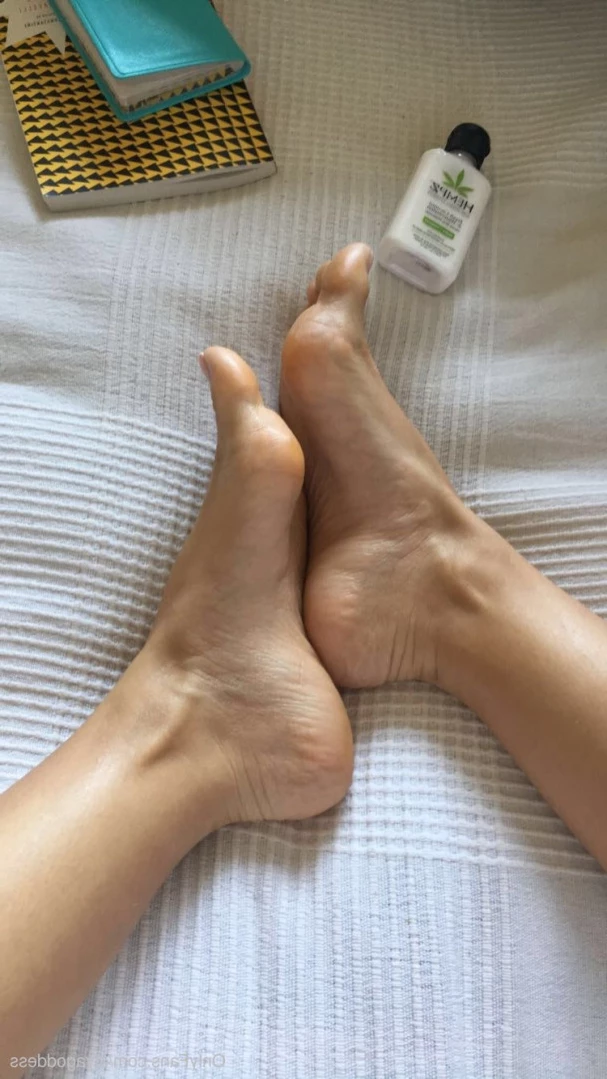Alyafeets [ alyagoddess ] Onlyfans leaked photo 13526862 on Hotleaks.tv