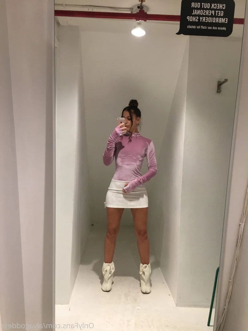 Alyafeets [ alyagoddess ] Onlyfans leaked photo 13701621 on Hotleaks.tv