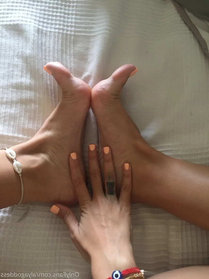 Alyafeets [ alyagoddess ] Onlyfans leaked photo 13813563 on Hotleaks.tv