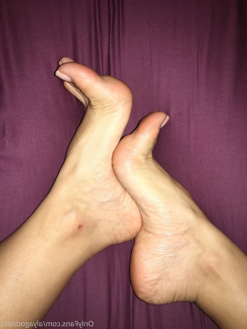 Alyafeets [ alyagoddess ] Onlyfans leaked photo 14118508 on Hotleaks.tv