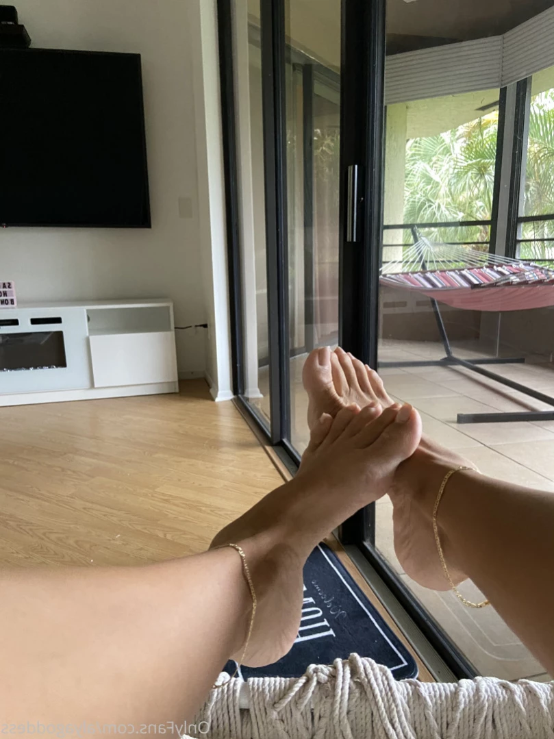 Alyafeets [ alyagoddess ] Onlyfans leaked photo 14118567 on Hotleaks.tv