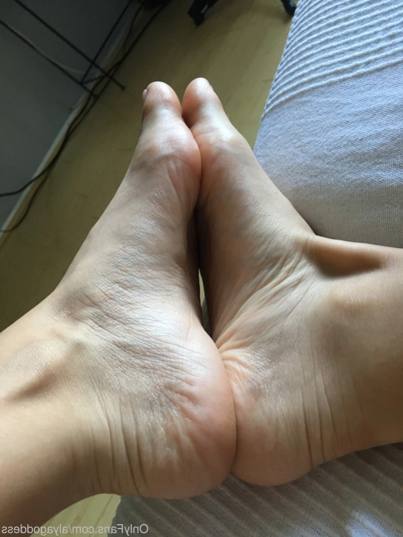 Alyafeets [ alyagoddess ] Onlyfans leaked photo 14124435 on Hotleaks.tv