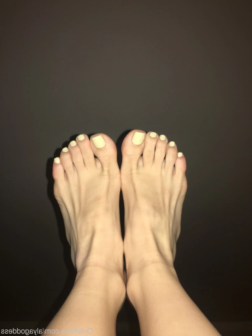 Alyafeets [ alyagoddess ] Onlyfans leaked photo 14467565 on Hotleaks.tv