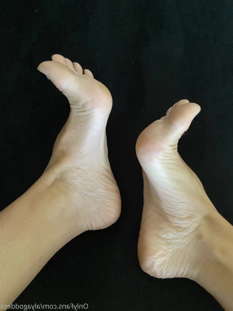 Alyafeets [ alyagoddess ] Onlyfans leaked photo 14573336 on Hotleaks.tv