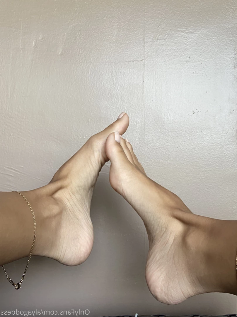 Alyafeets [ alyagoddess ] Onlyfans leaked photo 14573915 on Hotleaks.tv