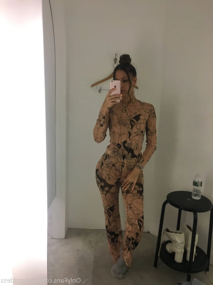Alyafeets [ alyagoddess ] Onlyfans leaked photo 14574034 on Hotleaks.tv