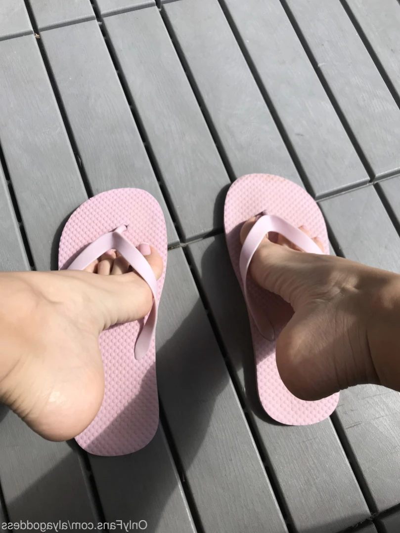Alyafeets [ alyagoddess ] Onlyfans leaked photo 15015965 on Hotleaks.tv