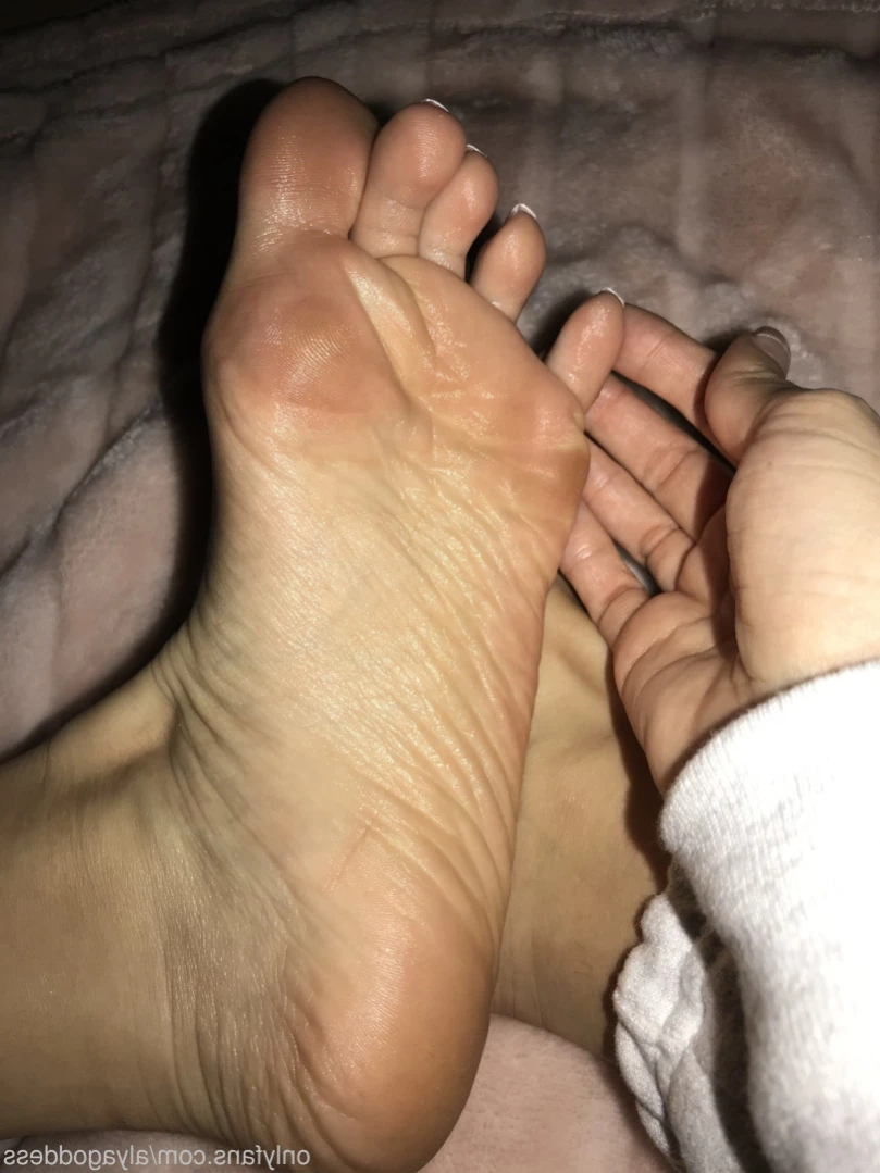 Alyafeets [ alyagoddess ] Onlyfans leaked photo 15259674 on Hotleaks.tv