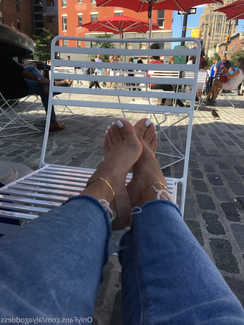 Alyafeets [ alyagoddess ] Onlyfans leaked photo 15379417 on Hotleaks.tv