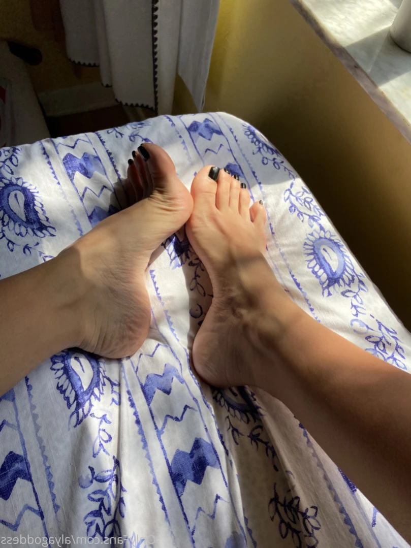 Alyafeets [ alyagoddess ] Onlyfans leaked photo 15381524 on Hotleaks.tv