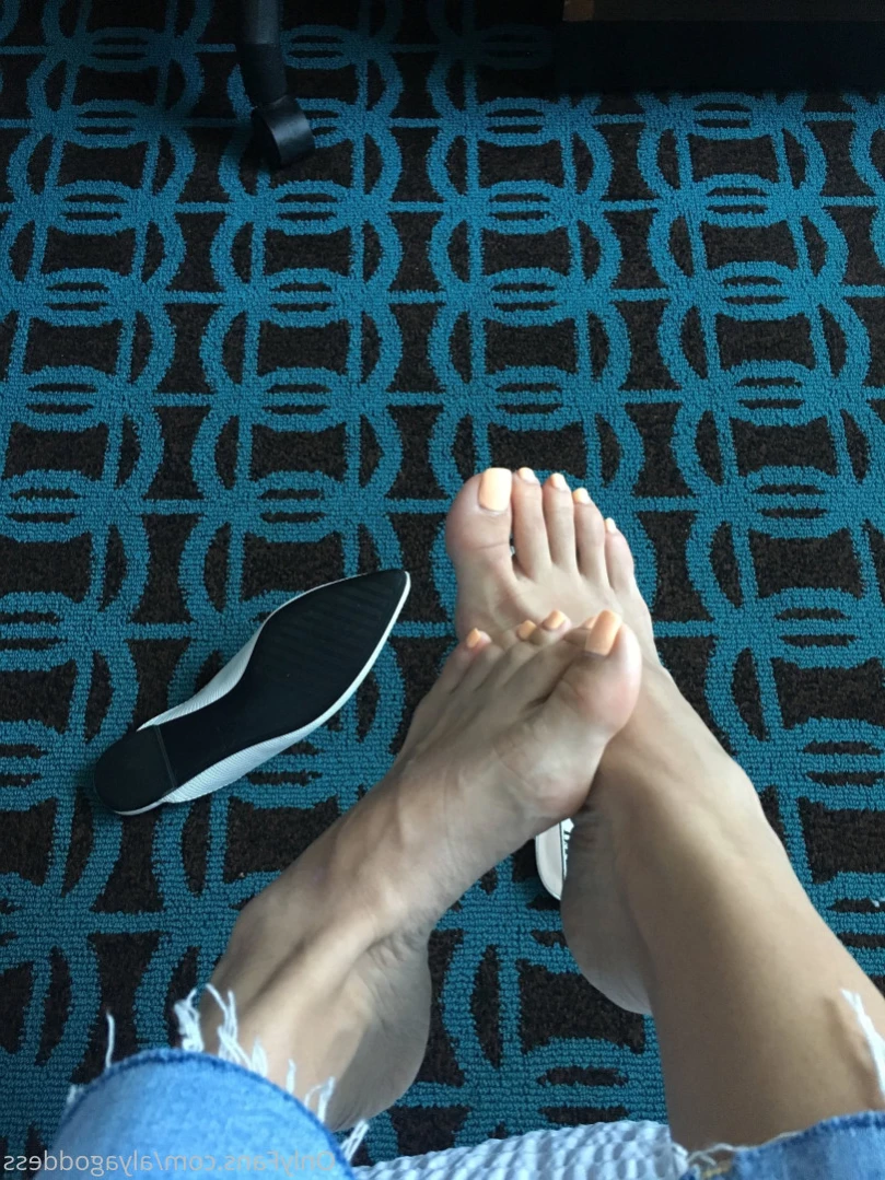 Alyafeets [ alyagoddess ] Onlyfans leaked photo 15459423 on Hotleaks.tv