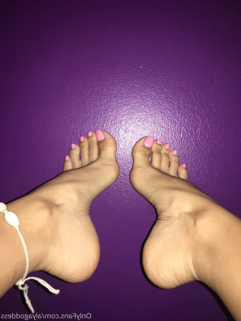 Alyafeets [ alyagoddess ] Onlyfans leaked photo 15639876 on Hotleaks.tv