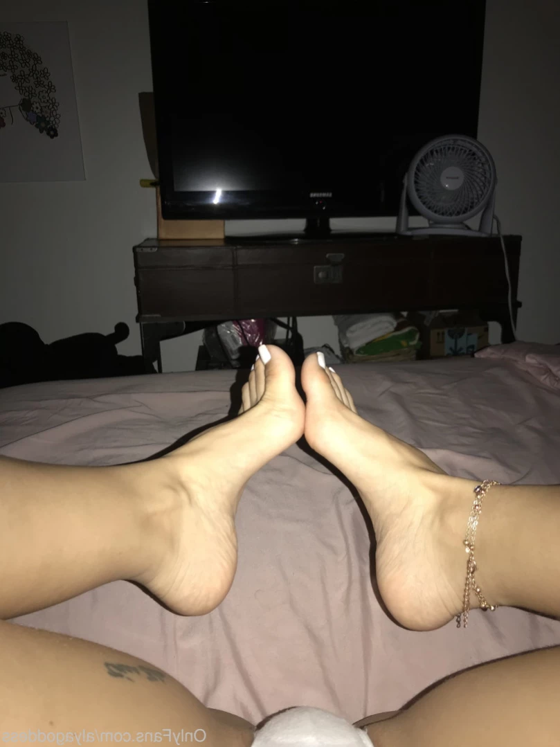 Alyafeets [ alyagoddess ] Onlyfans leaked photo 15724196 on Hotleaks.tv