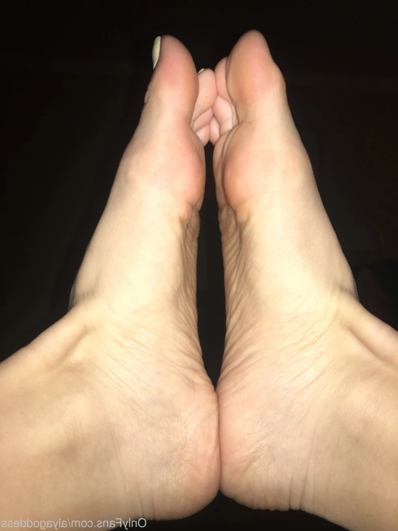 Alyafeets [ alyagoddess ] Onlyfans leaked photo 15745174 on Hotleaks.tv