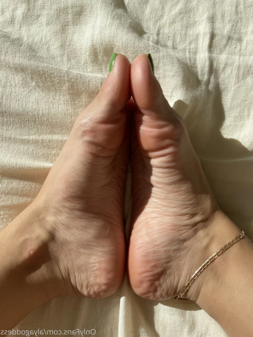Alyafeets [ alyagoddess ] Onlyfans leaked photo 16045054 on Hotleaks.tv