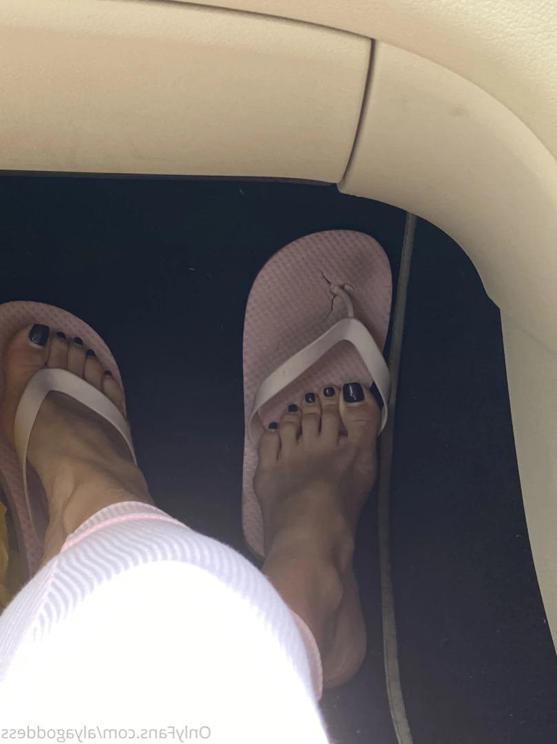 Alyafeets [ alyagoddess ] Onlyfans leaked photo 16284961 on Hotleaks.tv