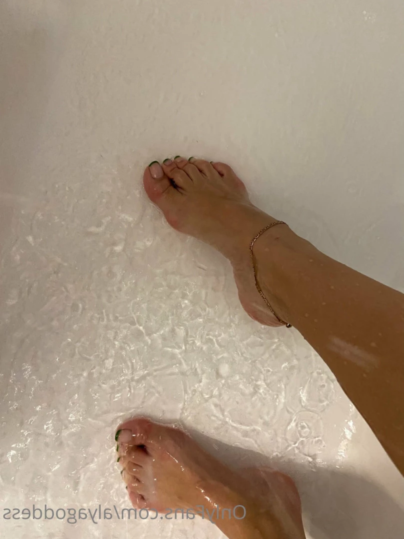 Alyafeets [ alyagoddess ] Onlyfans leaked photo 16375113 on Hotleaks.tv