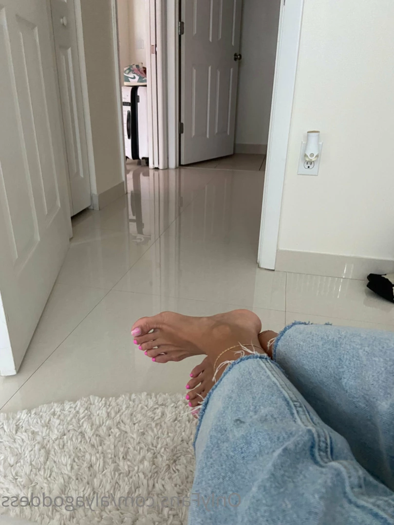 Alyafeets [ alyagoddess ] Onlyfans leaked photo 16375120 on Hotleaks.tv