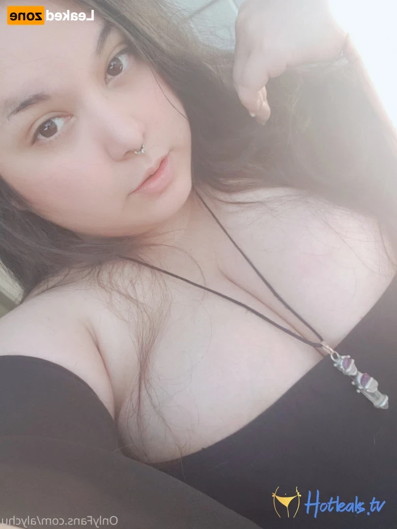 Alychus Pokecenter [ alychu ] Onlyfans leaked photo 13790705 on Hotleaks.tv