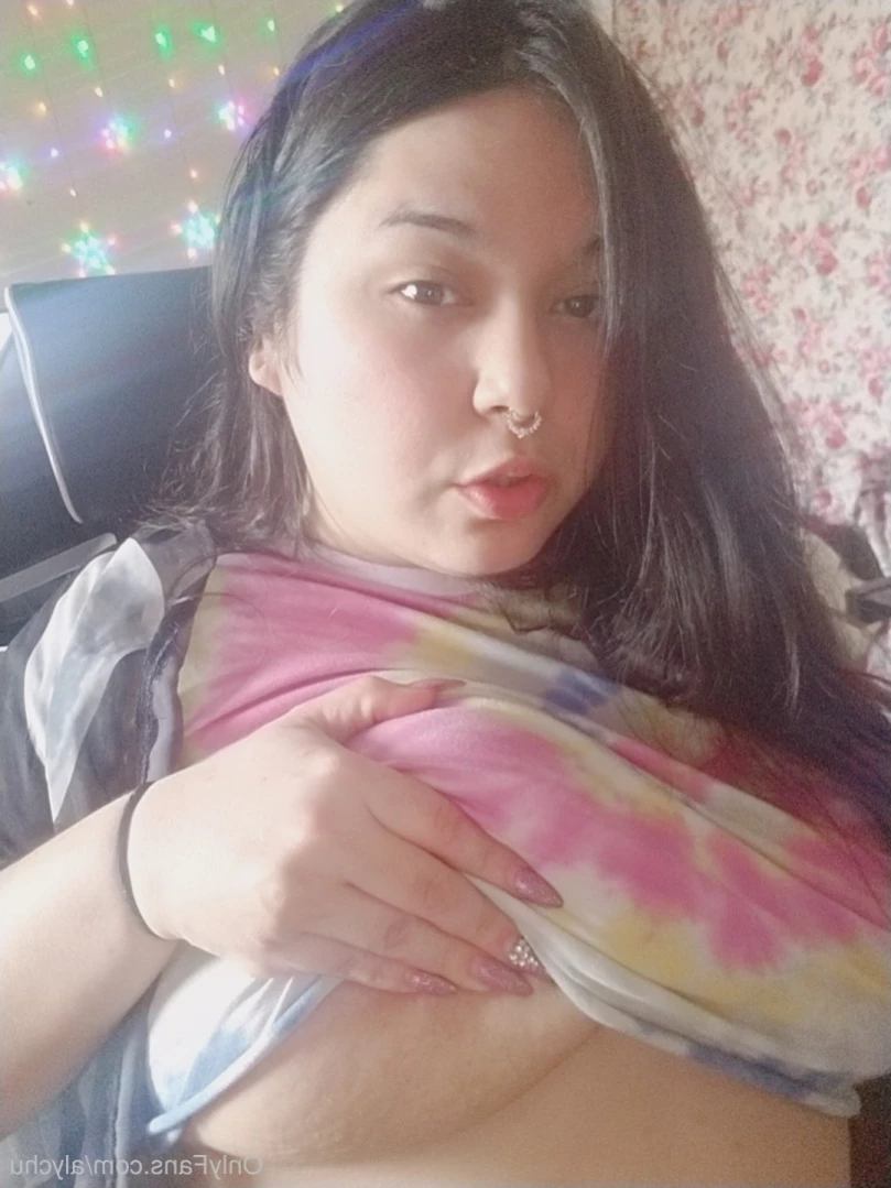 Alychus Pokecenter [ alychu ] Onlyfans leaked photo 14243615 on Hotleaks.tv