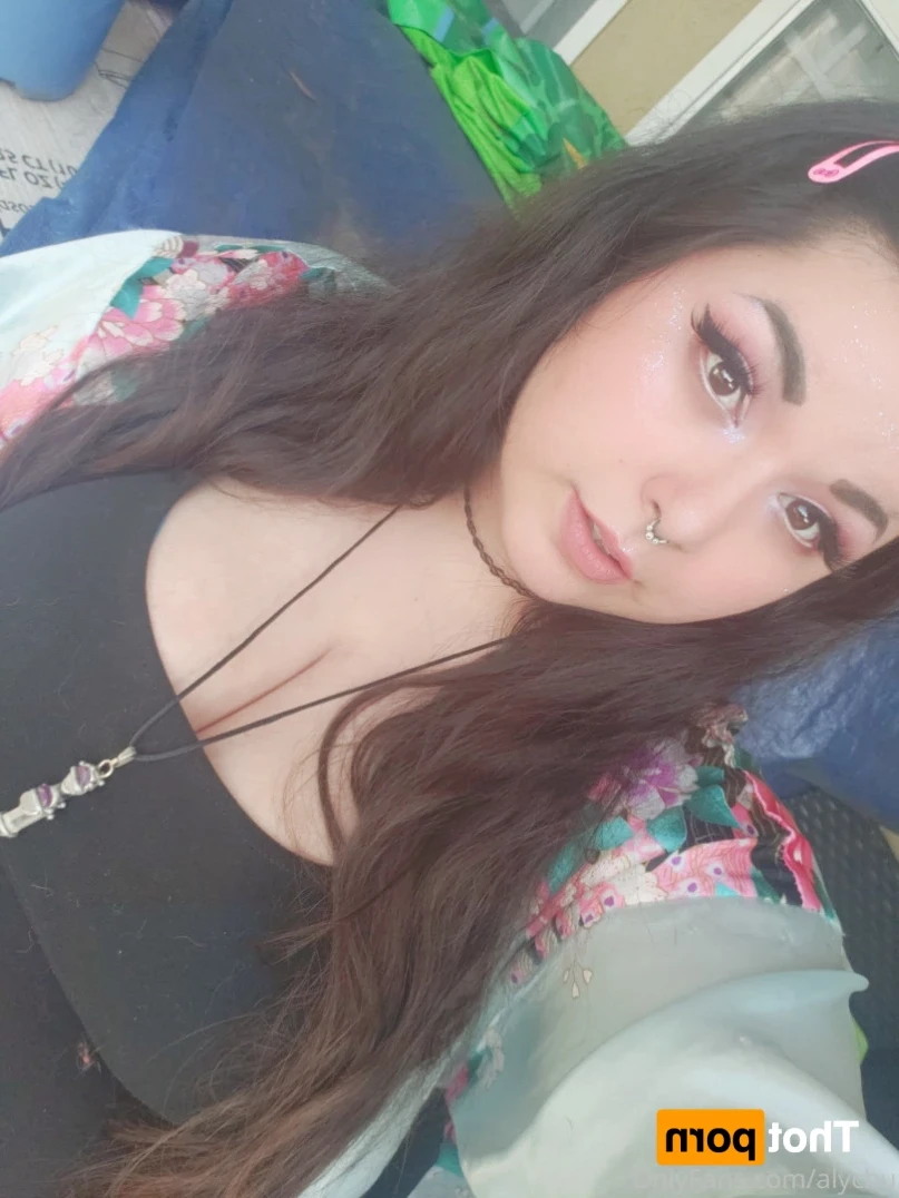 Alychus Pokecenter [ alychu ] Onlyfans leaked photo 14257394 on Hotleaks.tv