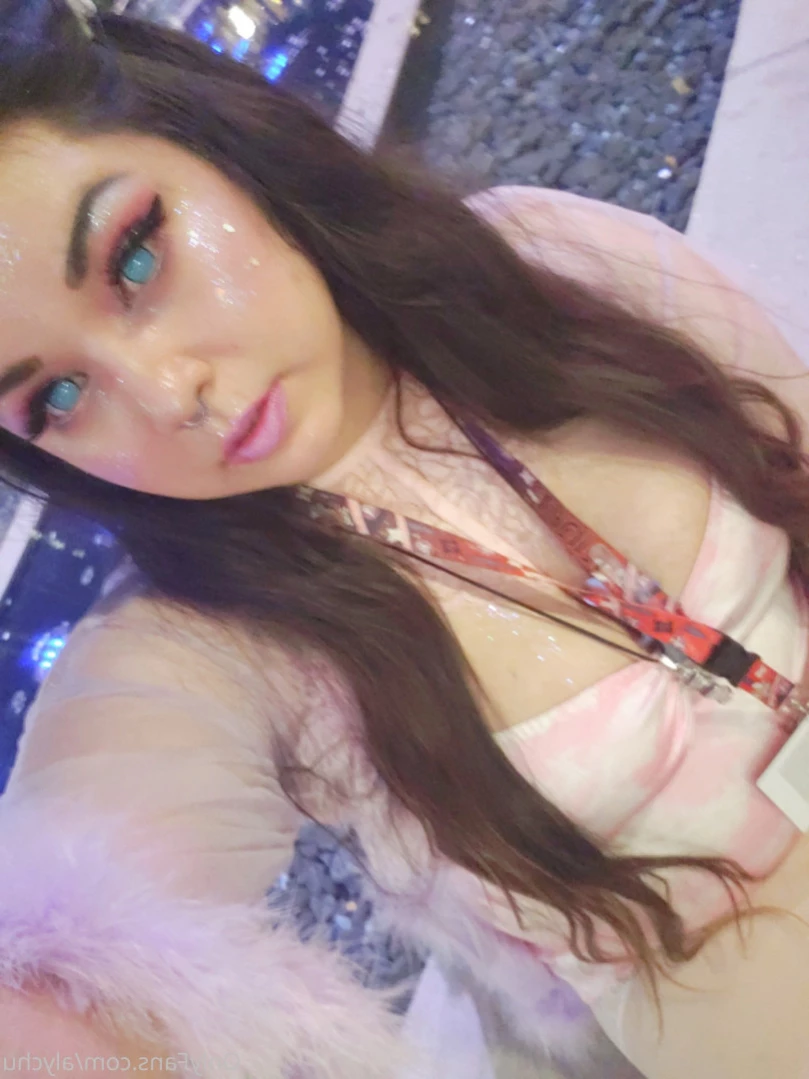 Alychus Pokecenter [ alychu ] Onlyfans leaked photo 14736810 on Hotleaks.tv