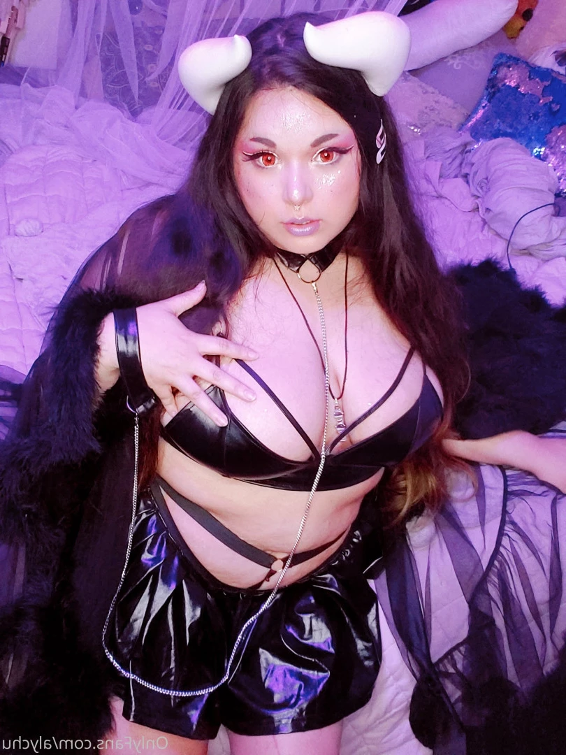 Alychus Pokecenter [ alychu ] Onlyfans leaked photo 14754962 on Hotleaks.tv