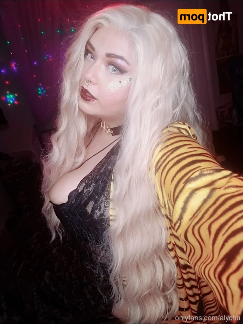 Alychus Pokecenter [ alychu ] Onlyfans leaked photo 14761301 on Hotleaks.tv