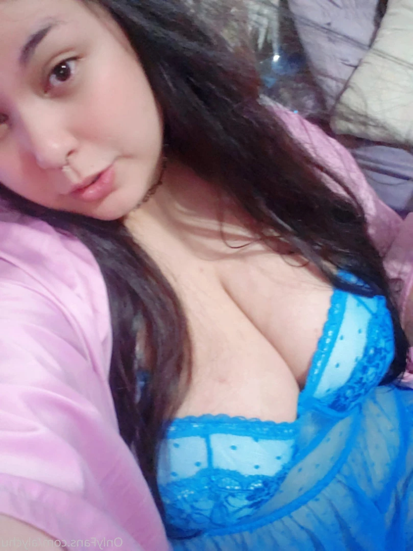 Alychus Pokecenter [ alychu ] Onlyfans leaked photo 14853085 on Hotleaks.tv