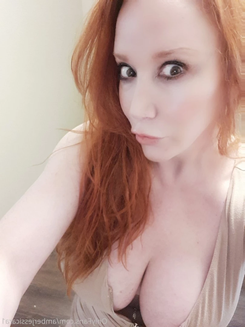 Amber aka Jessica Rabbit. For your pleasure💋👠💄 [ amberjessicara1 ] Onlyfans leaked photo 10984735 on Hotleaks.tv