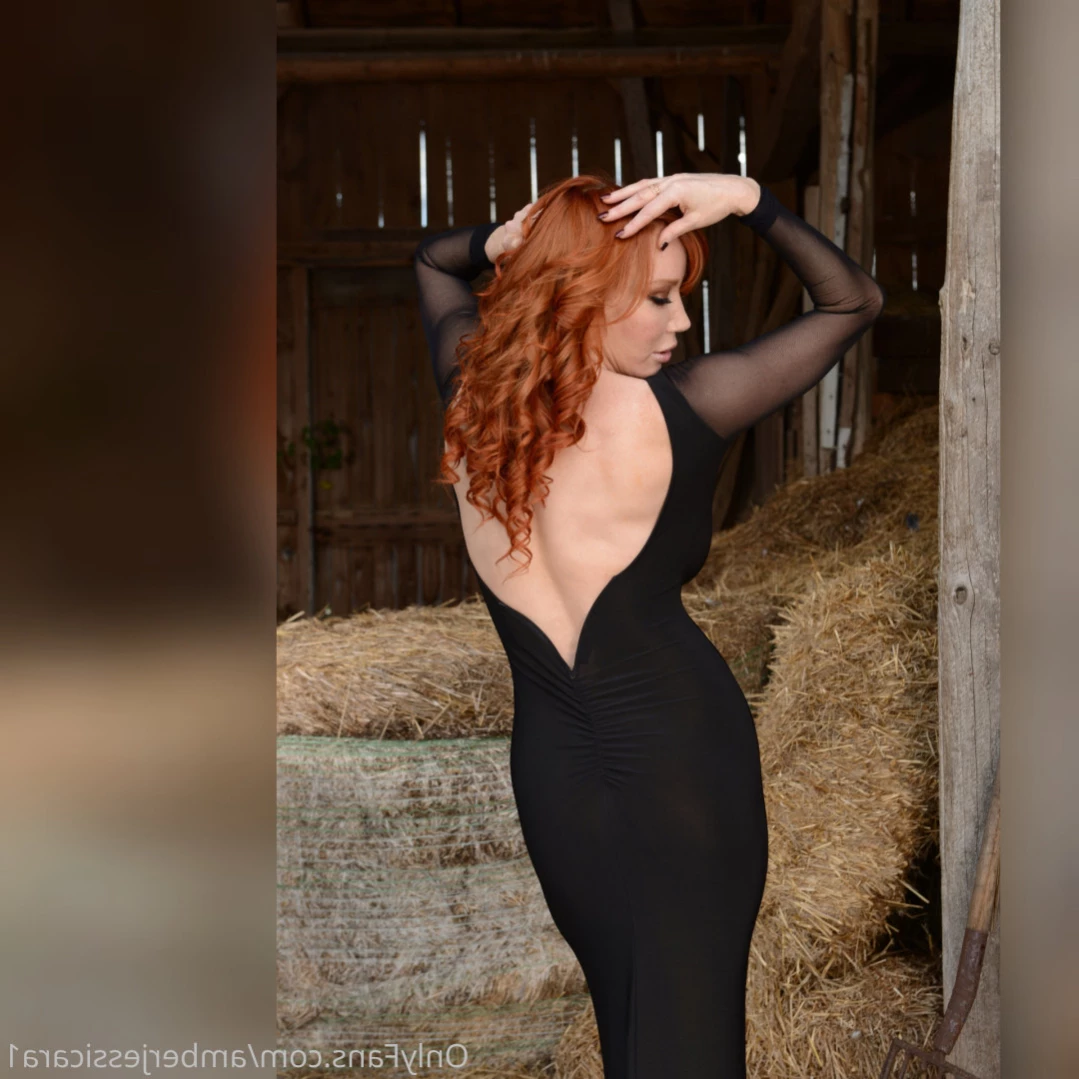 Amber aka Jessica Rabbit. For your pleasure💋👠💄 [ amberjessicara1 ] Onlyfans leaked photo 13714941 on Hotleaks.tv