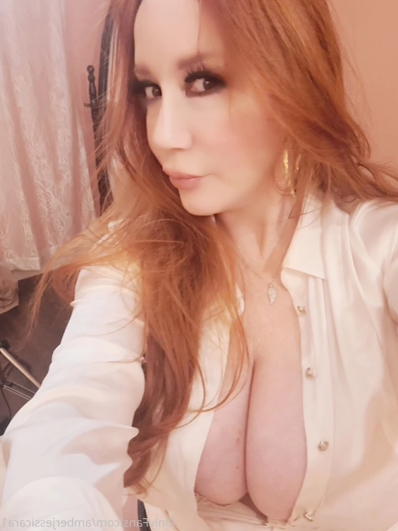 Amber aka Jessica Rabbit. For your pleasure💋👠💄 [ amberjessicara1 ] Onlyfans leaked photo 16375051 on Hotleaks.tv