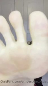 amberskyetoesies Onlyfans leaked video 8490688 on Hotleaks.tv