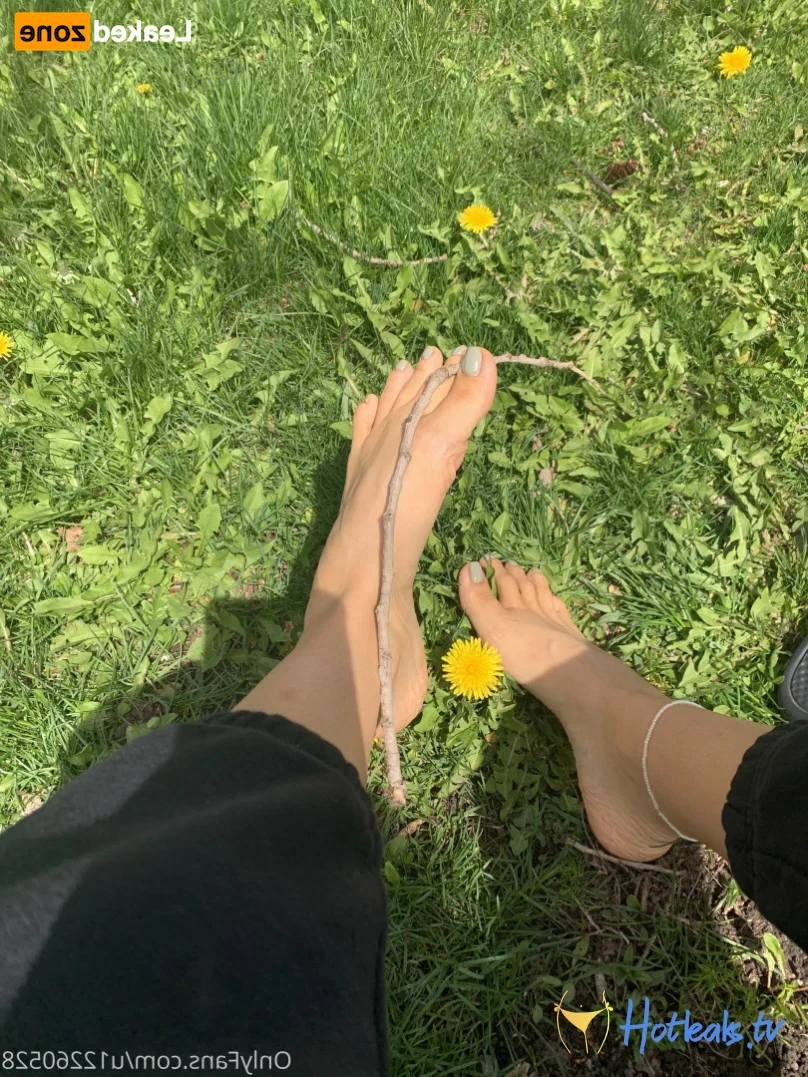 amberskyetoesies Onlyfans leaked photo 14878510 on Hotleaks.tv