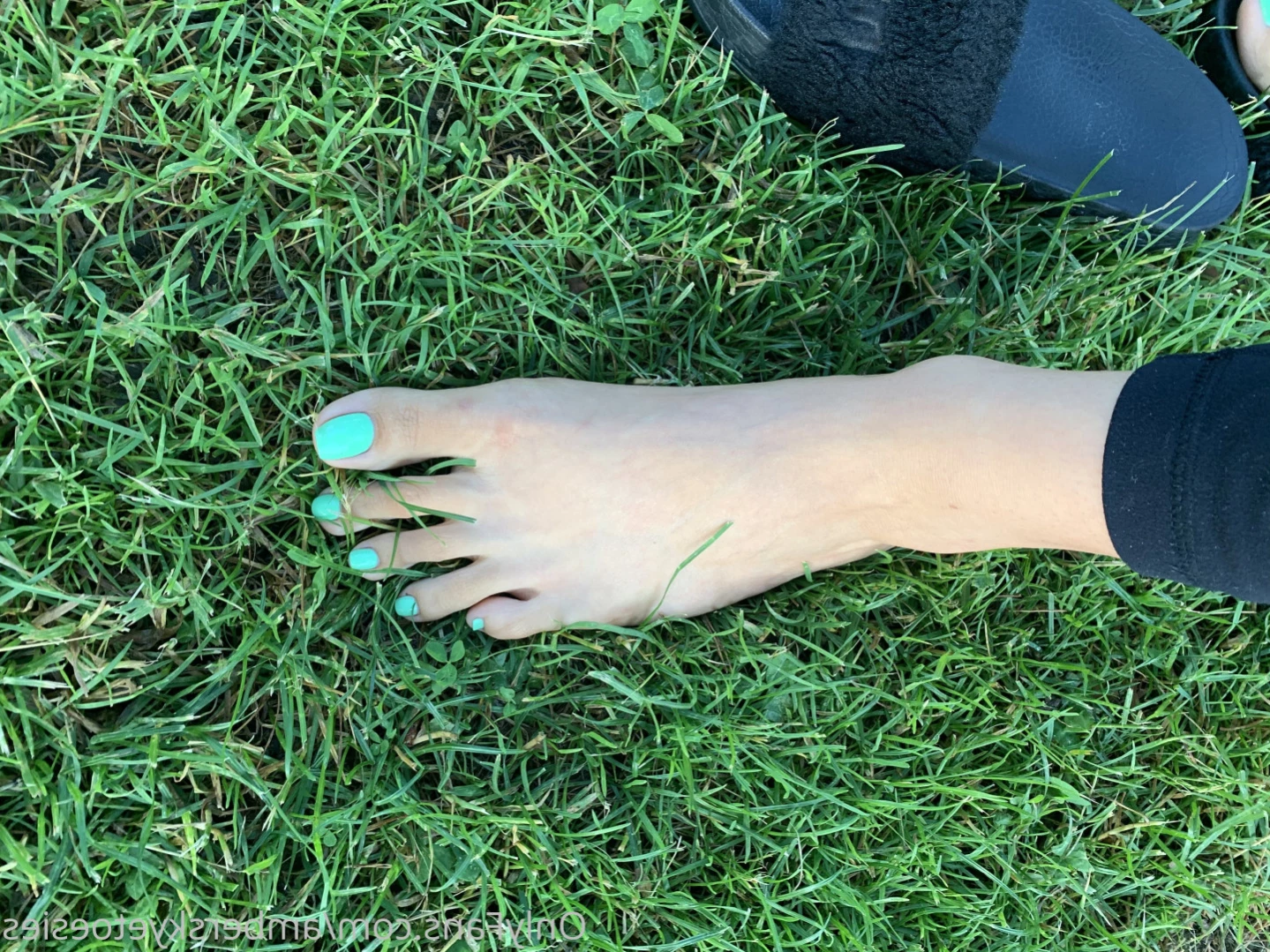 amberskyetoesies Onlyfans leaked photo 14883205 on Hotleaks.tv