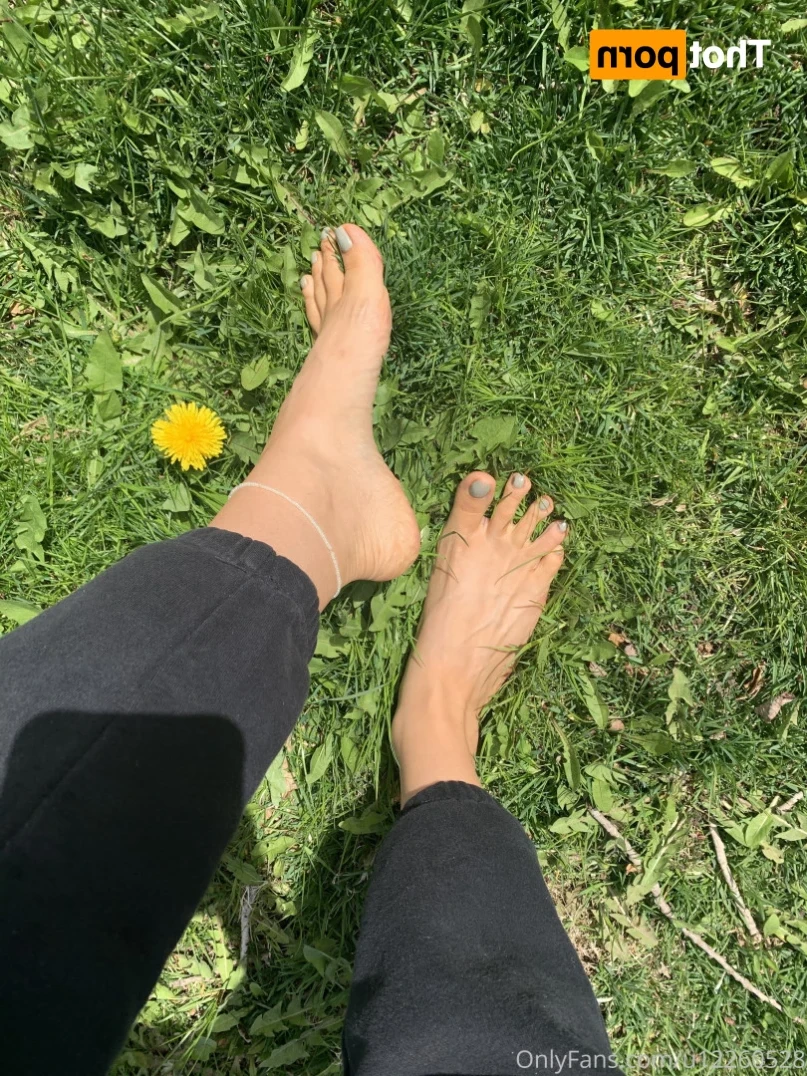 amberskyetoesies Onlyfans leaked photo 14896263 on Hotleaks.tv