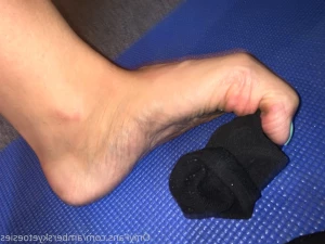 15953220