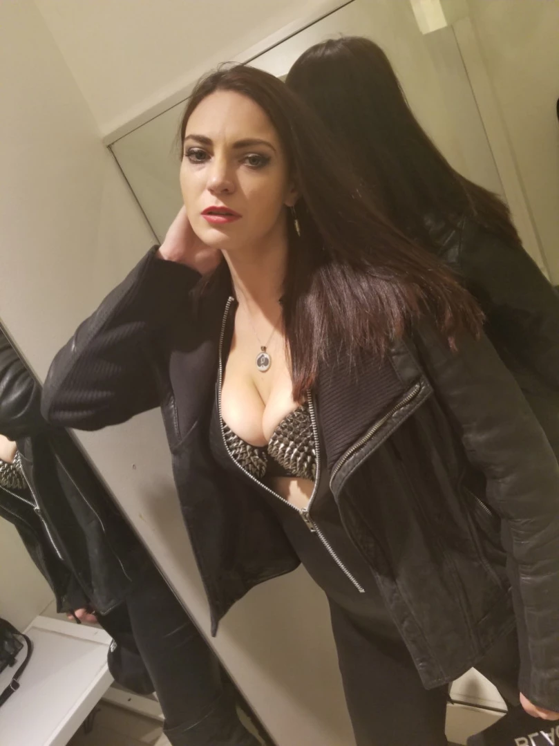 ANACONDA NOIRE [ anacondanoire ] Onlyfans leaked photo 14993844 on Hotleaks.tv