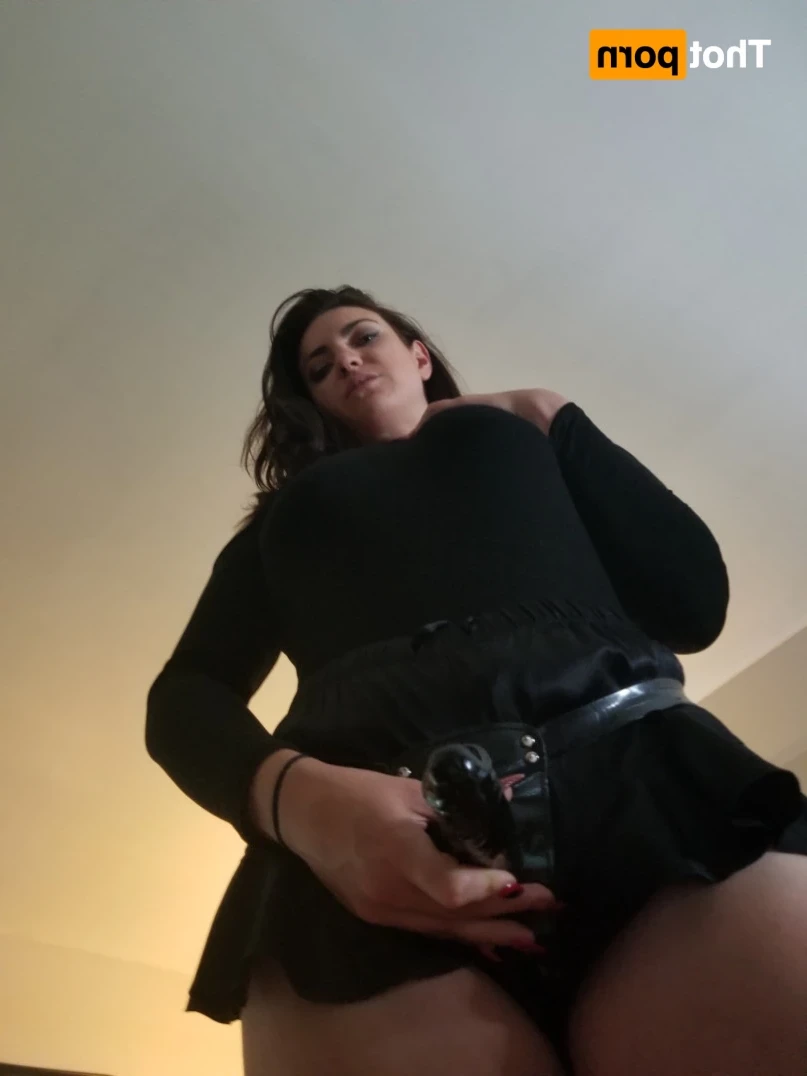 ANACONDA NOIRE [ anacondanoire ] Onlyfans leaked photo 15065907 on Hotleaks.tv