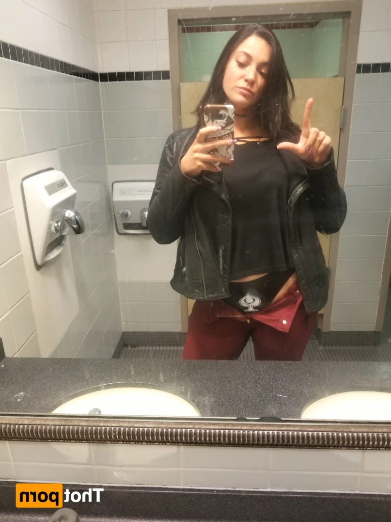 ANACONDA NOIRE [ anacondanoire ] Onlyfans leaked photo 15154017 on Hotleaks.tv