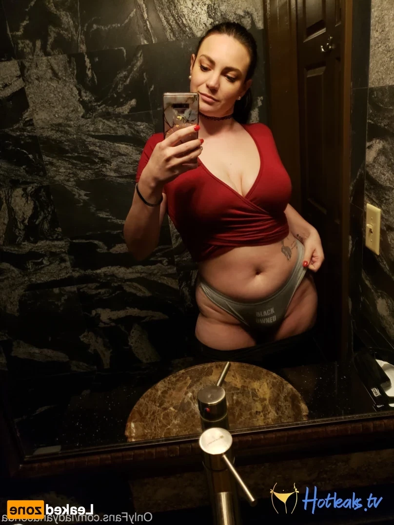 ANACONDA NOIRE [ anacondanoire ] Onlyfans leaked photo 16026750 on Hotleaks.tv