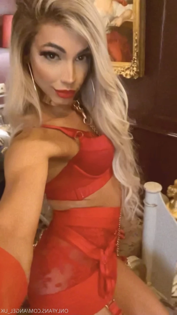 Miss 👑 𝐁𝐄𝐋𝐋𝐀 𝐀𝐍𝐆𝐄𝐋🏆🥇💋 [ angel_uk ] Onlyfans leaked photo 9408493 on Hotleaks.tv